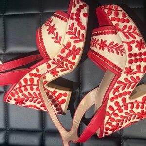 Aldo sandals size 7.5